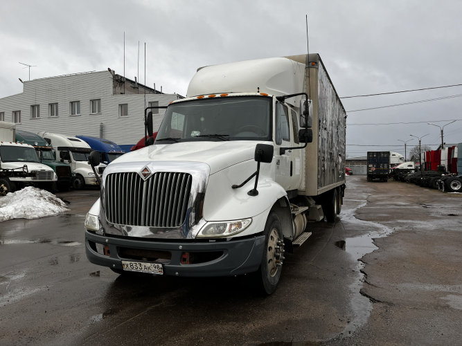 Фургон  Фургон International 4300  6х2  4